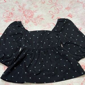 Elegant Black Floral Women's Crop Top